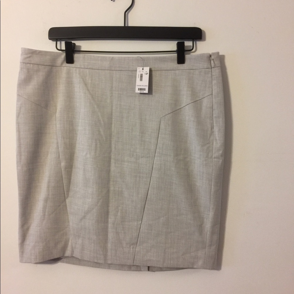 Limited skirt